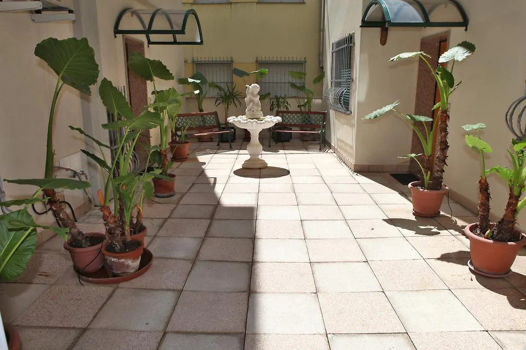 Residence Minerva Lido di Jesolo 0*,  Italy